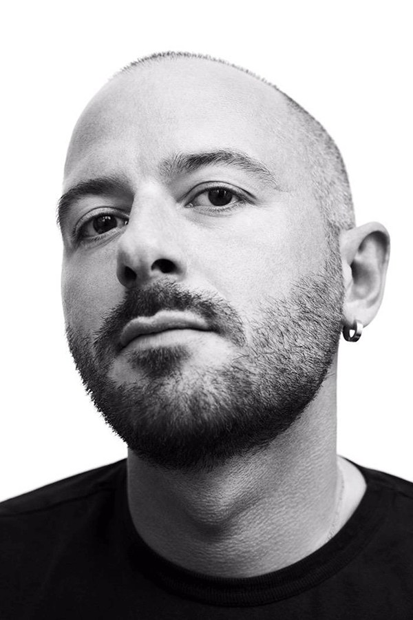 Demna-Gvasalia-Vogue-7Oct15-Balenciaga-Twitter_b