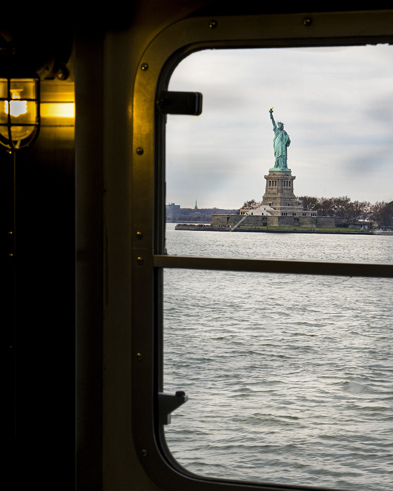 New York_view of the Statue of Liberty