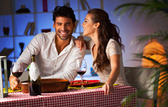 Romantic-couple-having-dinner-at-home