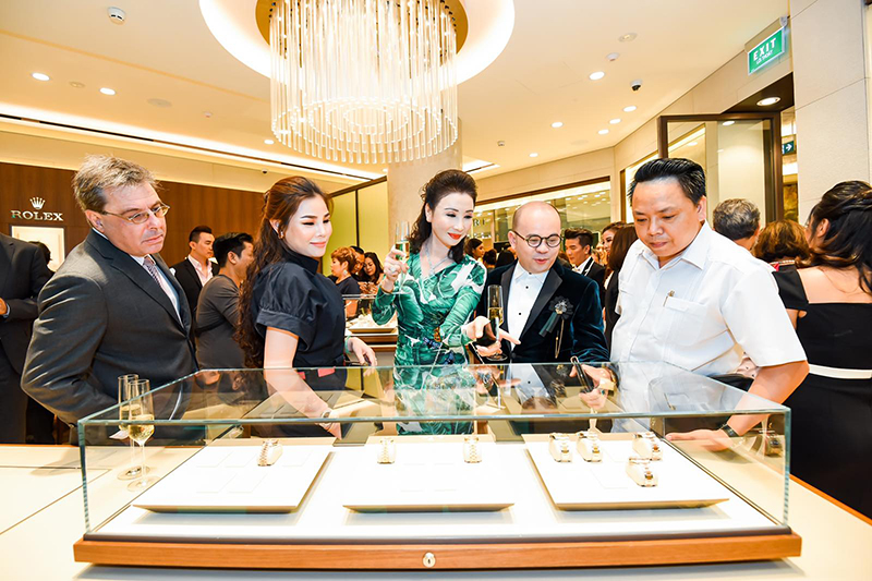 rolex-khai-truong-trang-tien-plaza-12